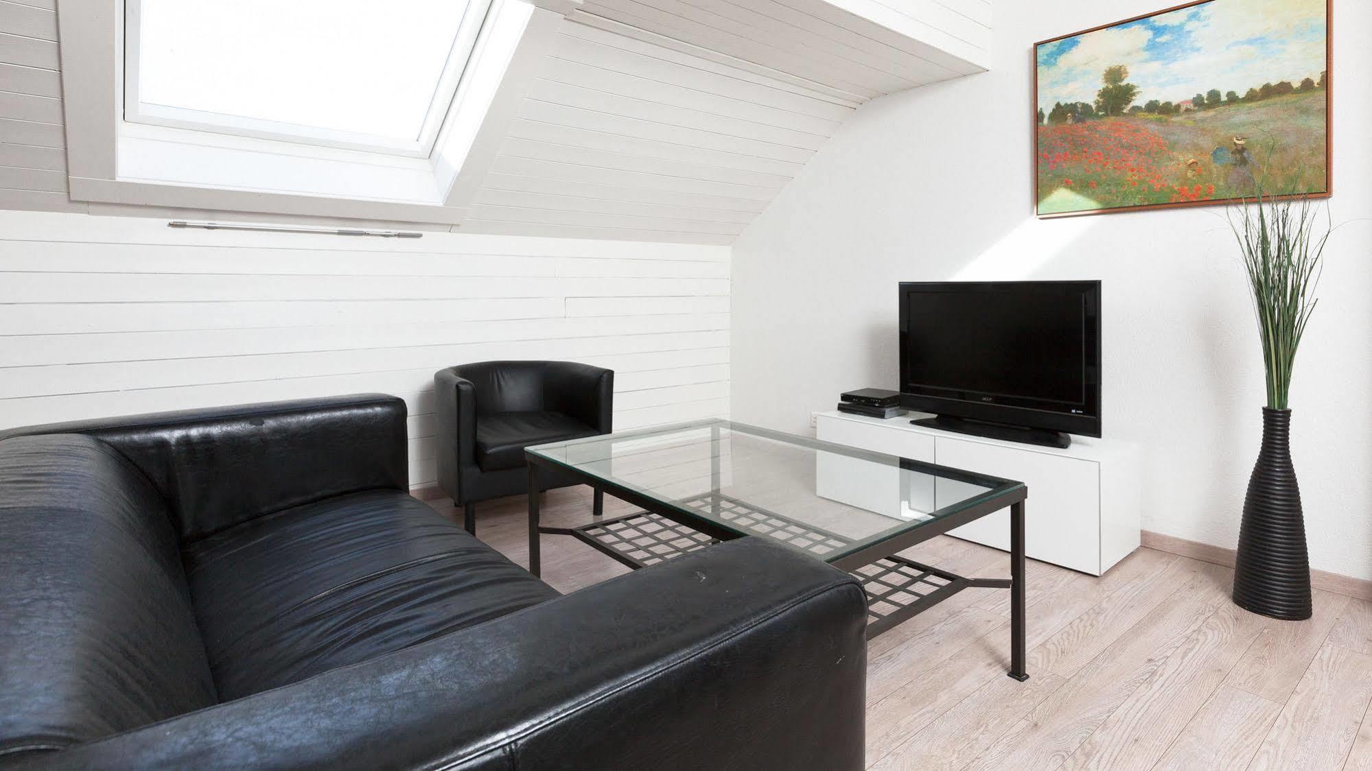 Swiss Star Marc Aurel - Self Check-In Apartamento Zurique Exterior foto